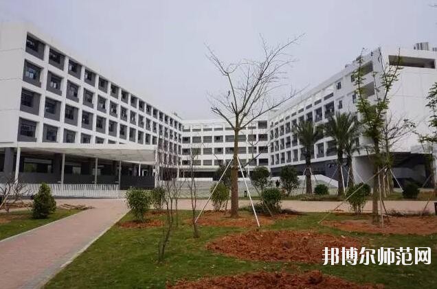 深圳師范大學西麗校區(qū)招生辦聯(lián)系電話