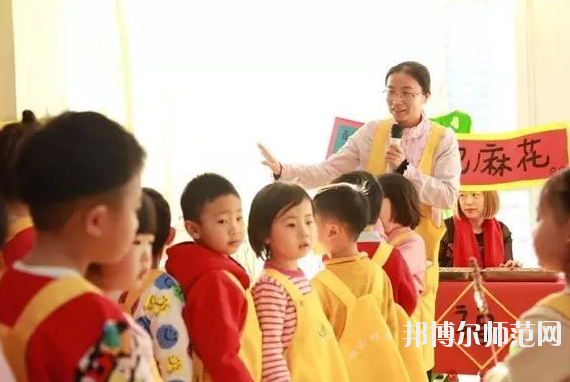 湖北2020年去讀幼師學(xué)校學(xué)什么對(duì)以后好一點(diǎn)