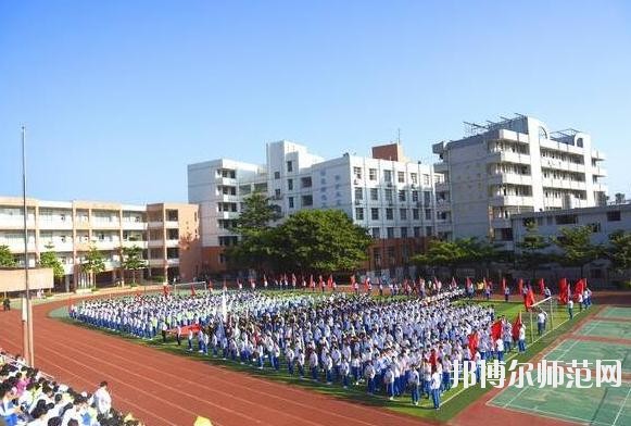 廣州2020年女生學什么幼師學校好