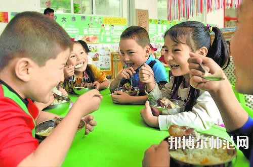 成都2020年有哪些幼師學校比較好就業(yè)