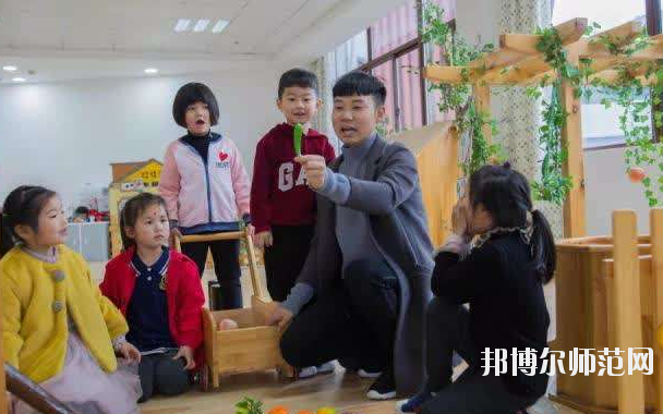 十堰2020年幼師學(xué)校學(xué)費多少