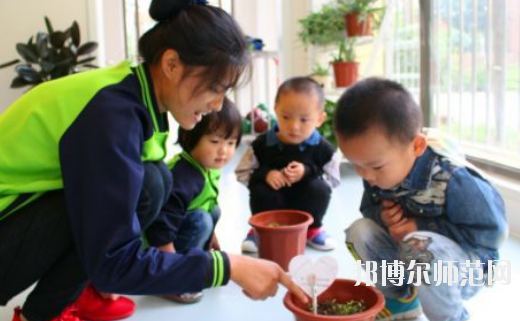 銅仁2021年幼師學校什么專業(yè)有前途