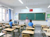 江蘇2022年男生在小學(xué)教育學(xué)校學(xué)什么好