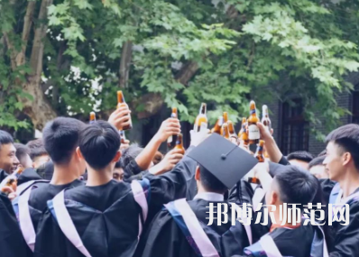 四川農(nóng)業(yè)師范大學(xué)雅安校區(qū)2023年怎么樣、好不好