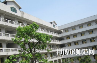 2023年夾江云吟幼兒師范職業(yè)中學(xué)校報(bào)名條件、招生對(duì)象